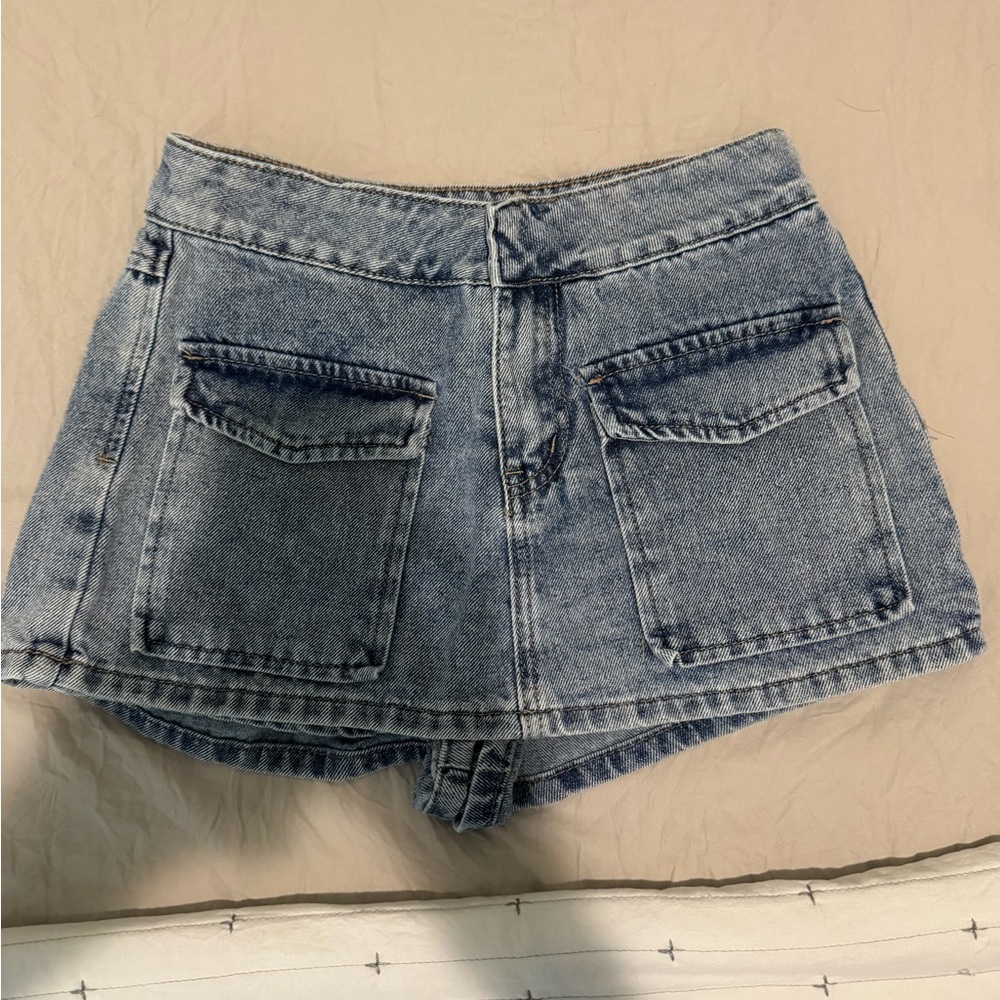Forever 21 Blue Jean Shorts Vintage Washed